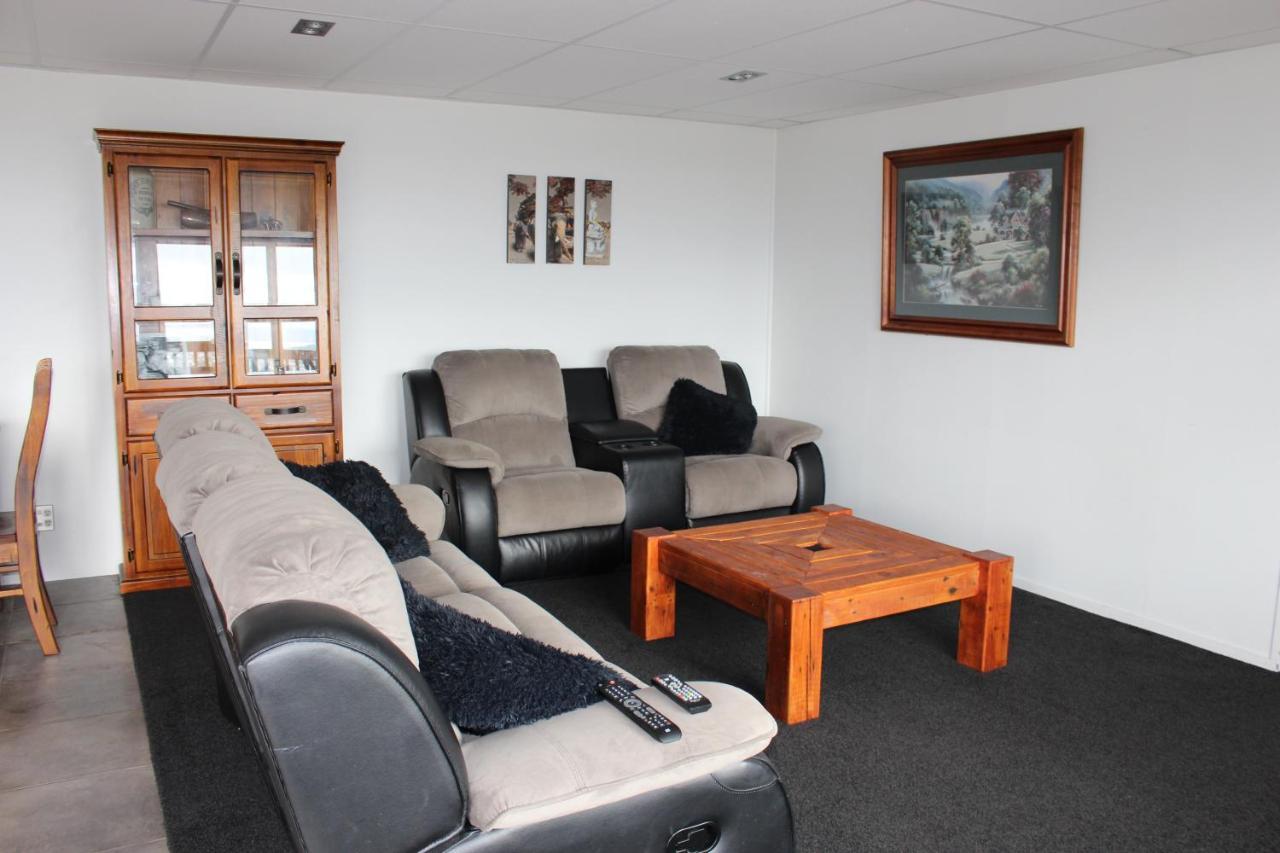 Serenity Views Rotorua Exterior photo