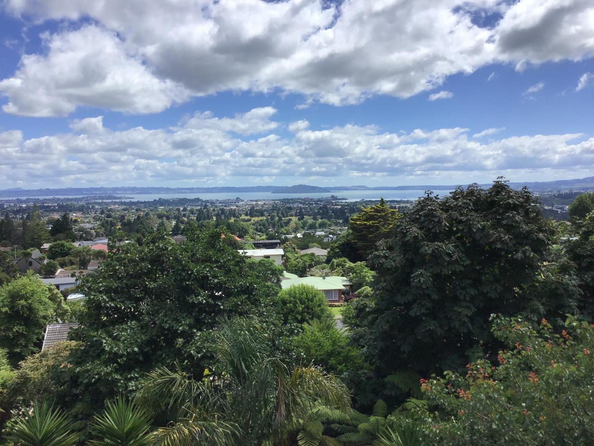 Serenity Views Rotorua Exterior photo